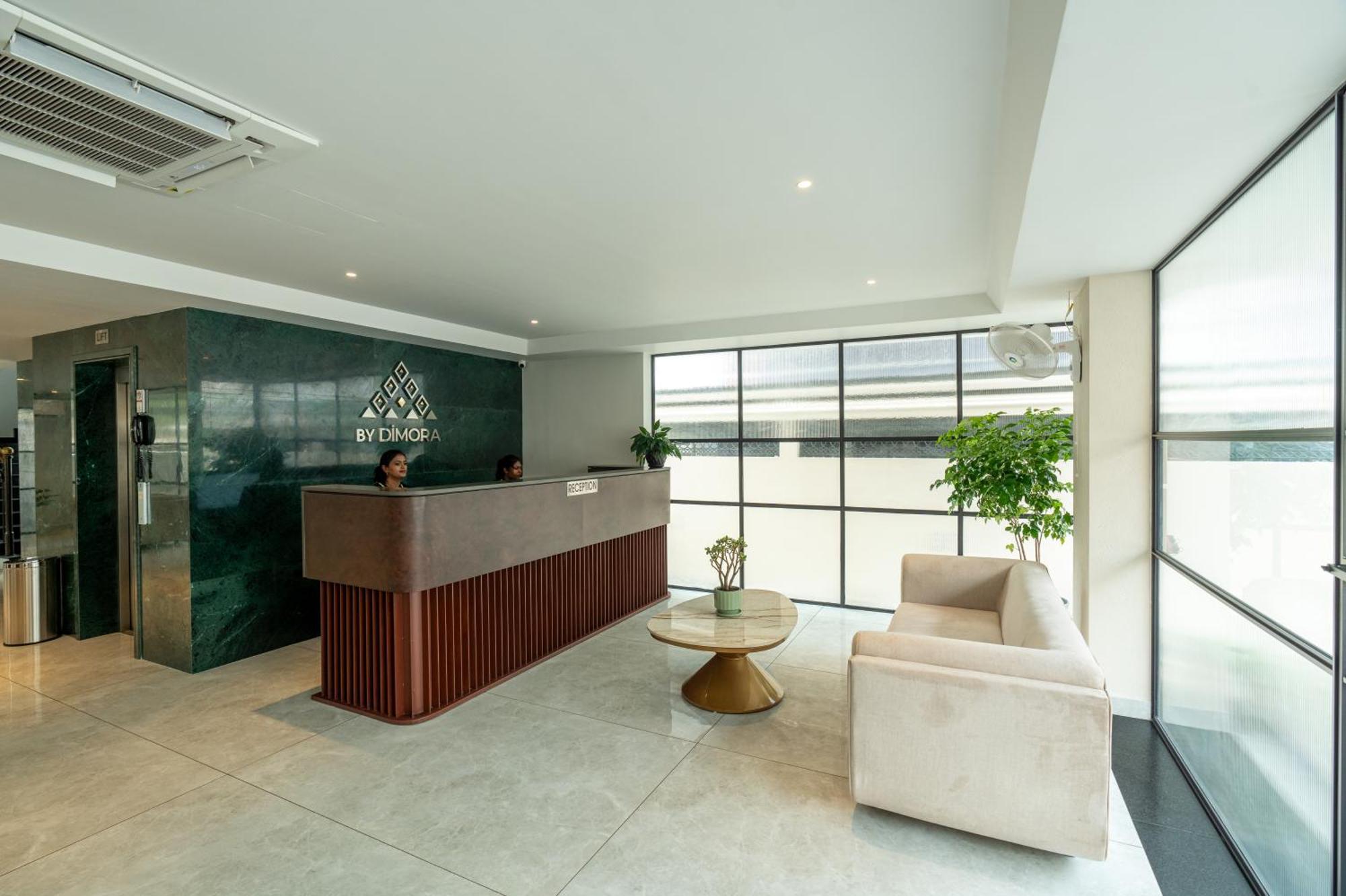 Court 11 By Dimora Hotel Kochi Exterior photo